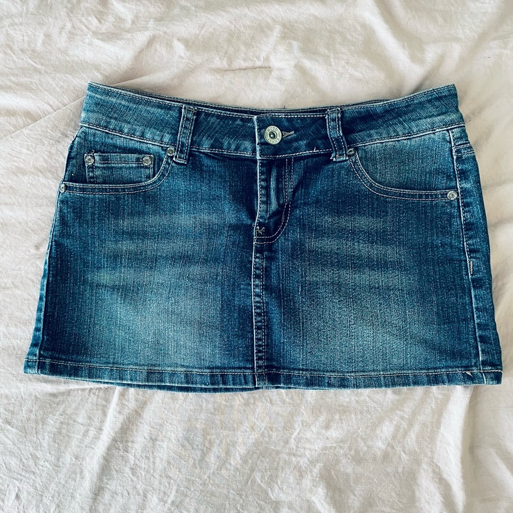 Denim skirt